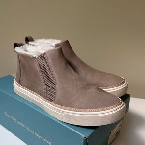 Toms Brown High-Top Sneakers
